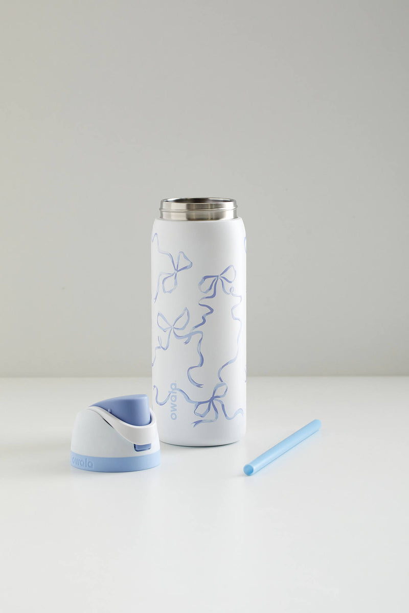 Owala UO Exclusive FreeSip 32oz Bow Water Bottle